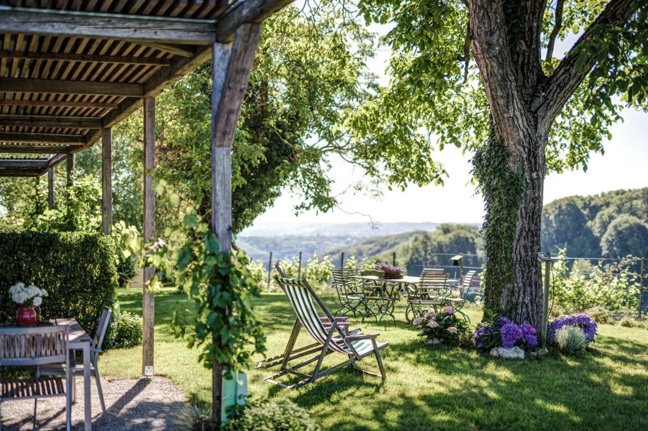 Winzarei, Weingut Tement Berghausen Exterior foto